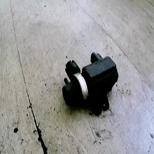 Vedd meg online PEUGEOT 307 01-05 Vákuum szelep 2.0d bontott alkatrész