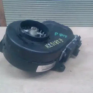 Vedd meg most PEUGEOT 807 Fűtőmotor jobb oldali,2.2hdi bontott alkatrész