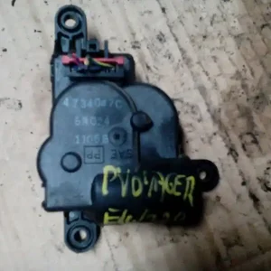 Alacsony ár PLYMOUTH VOYAGER 96-01 Fűtésszabályzó zsalu állító motor bontott alkatrész