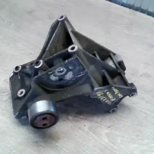 Akciós ár PEUGEOT EXPERT 1995.09.01-2003.12.31 Generátor tartó bak bontott alkatrész