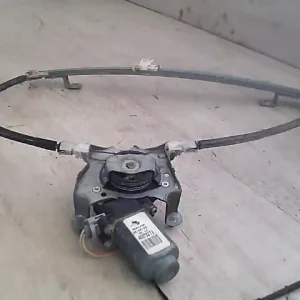 Árengedmény RENAULT CLIO 01-06 Jobb első ablakemelő szerkezet elektromos 3 ajtós bontott alkatrész