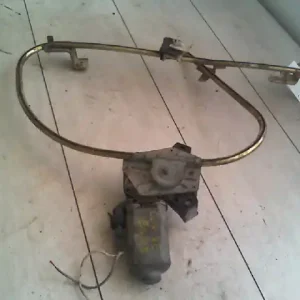 Vásárlói kedvenc RENAULT CLIO 90-96 Jobb első ablakemelő szerkezet elektromos bontott alkatrész