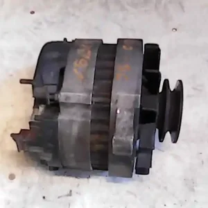 Árengedmény RENAULT CLIO 90-96 Generátor.benzines bontott alkatrész