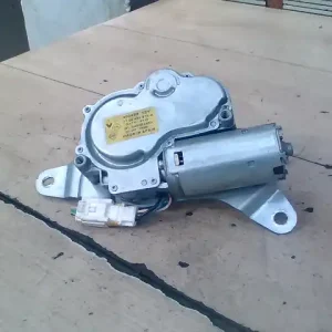 Végkiárusítás RENAULT CLIO 98-01 Ablaktörlő motor hátsó 5 ajtós bontott alkatrész