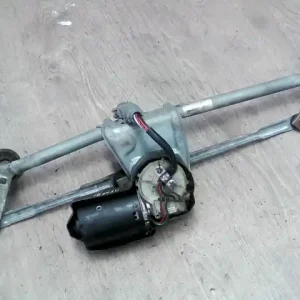 Akció RENAULT CLIO 98-01 Ablaktörlő mechanika motorral első 5 ajtós bontott alkatrész