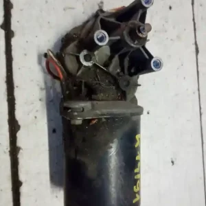 Végkiárusítás RENAULT EXPRESS 94- Ablaktörlő motor első bontott alkatrész