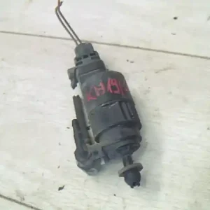 Vedd meg online RENAULT LAGUNA Ablakmosó motor első bontott alkatrész