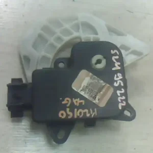 Árengedmény RENAULT LAGUNA 00-05 Fűtésszabályzó zsalu állító motor bontott alkatrész