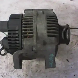 Végkiárusítás RENAULT LAGUNA 94-98 Generátor.benzines bontott alkatrész