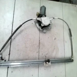 Végkiárusítás RENAULT MEGANE 95-99 Jobb első ablakemelő szerkezet elektromos bontott alkatrész