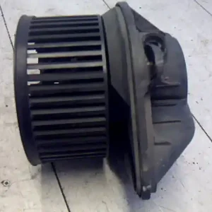 Újdonság RENAULT MEGANE 99-02 Fűtőmotor bontott alkatrész