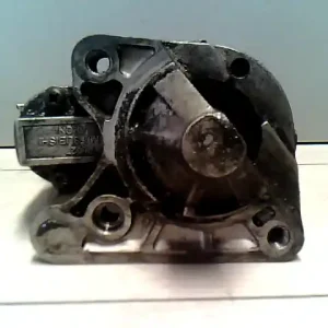 Végkiárusítás RENAULT MEGANE 99-02 önindító. benzines bontott alkatrész