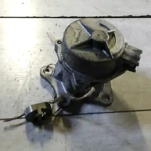 Árengedmény RENAULT MEGANE SCENIC 97-99 Vákuumpumpa bontott alkatrész