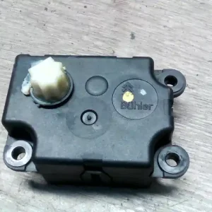 Utolsó esély RENAULT SCENIC 03-06 Fűtésszabályzó zsalu állító motor bontott alkatrész