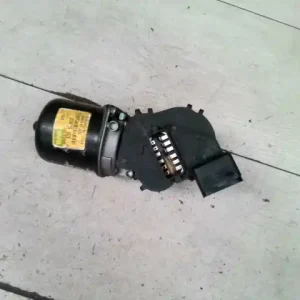 Vedd meg most RENAULT THALIA 02.03-08.10 Ablaktörlő motor első bontott alkatrész