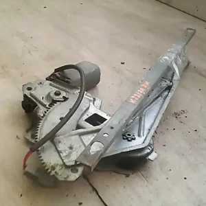 Vedd meg most ROVER 416 SI Jobb hátsó ablakemelő szerkezet elektromos bontott alkatrész