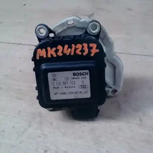 Árengedmény ROVER 75 1998-2005 Fűtésszabályzó zsalu állító motor bontott alkatrész