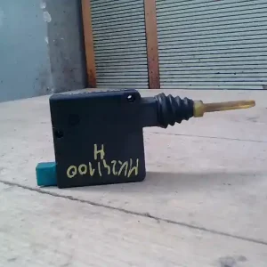 SAAB 9-5 97.09-01.08 Csomagtérajtó központi zár motor bontott alkatrész Kihagyhatatlan ajánlat