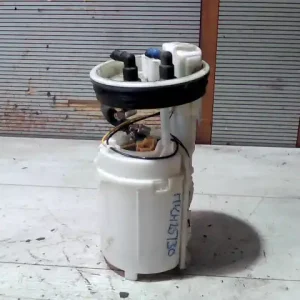 SEAT CORDOBA 02.09-08.02 üzemanyag szivattyú 1.4 b bontott alkatrész Újdonság