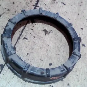 SEAT CORDOBA 02.09-08.02 üzemanyag szivattyú befogató műanyag anya 1.4i bontott alkatrész Olcsóbb