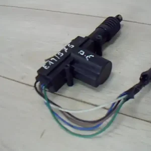 Azonnali szállítás SEAT CORDOBA 99-02 Központizár motorutángyártott bontott alkatrész