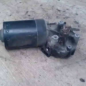 Biztonságos fizetés SEAT CORDOBA 99-02 Ablaktörlő motor első bontott alkatrész