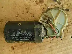 SEAT IBIZA 93-99 Ablaktörlő motor első bontott alkatrész Végkiárusítás