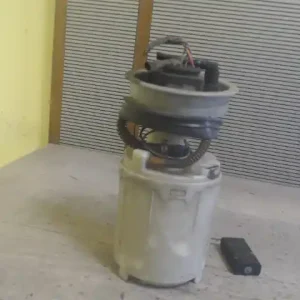 Rendeld meg most SEAT CORDOBA 99-02 üzemanyag szivattyú 1.4 i bontott alkatrész