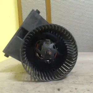 SEAT LEON 99- Fűtőmotor 1.4 i bontott alkatrész Alacsony ár