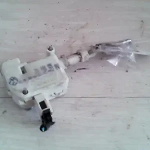 Csak ma SEAT LEON 99- Központizár motor tankajtóhoz bontott alkatrész