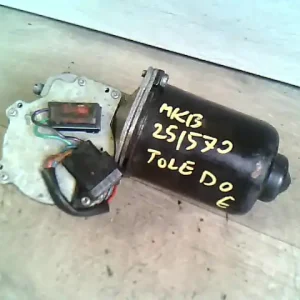 SEAT Toledo 1999.04.01-2004.09.30 Ablaktörlő motor első 5 érintkezős bontott alkatrész Rendeld meg most