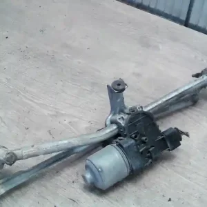 Rendeld meg most SKODA FABIA 99-07 Ablaktörlő mechanika motorral első kombi bontott alkatrész