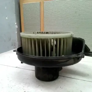 SKODA FABIA 99-07 Fűtőmotor nem klímás 1.4i bontott alkatrész Legjobb ár