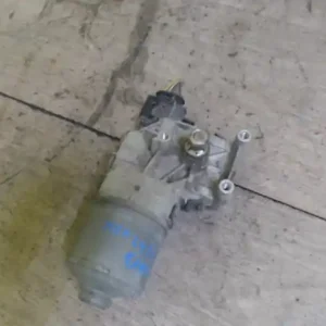 Népszerű SKODA FABIA 99-07 Ablaktörlő motor első 4 vezetékes bontott alkatrész