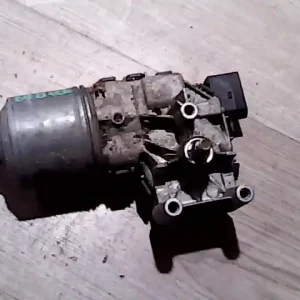 Vedd meg most SKODA FABIA 99-07 Ablaktörlő motor első bontott alkatrész
