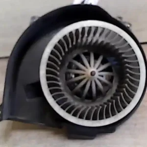 Árengedmény SKODA FABIA 99-07 Fűtőmotor bontott alkatrész