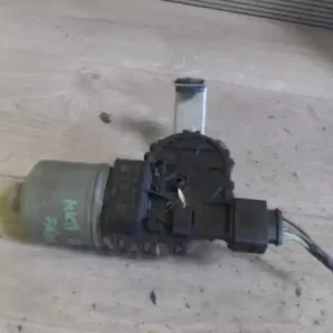 SKODA FABIA 99-07 Ablaktörlő motor első bontott alkatrész Expressz kézbesítés