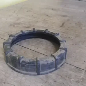 SKODA FABIA 99-07 üzemanyag szivattyú befogató műanyag anya 1.4 i bontott alkatrész Expressz kézbesítés