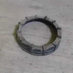 SKODA FABIA 99-07 üzemanyag szivattyú befogató műanyag anya bontott alkatrész Expressz kézbesítés