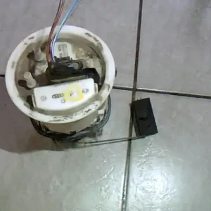 SKODA FABIA 99-07 üzemanyag szivattyú bontott alkatrész Csak ma