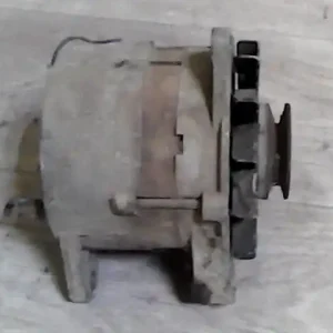 Vedd meg online SKODA FAVORIT Generátor.benzines bontott alkatrész