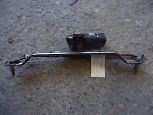 SKODA FELICIA -97 Ablaktörlő motor első bontott alkatrész Szuper akció