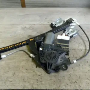 SKODA Octavia (1U) 1997.03.01-2011.08.31 Jobb hátsó ablakemelő szerkezet elektromos bontott alkatrész Vásárlói kedvenc