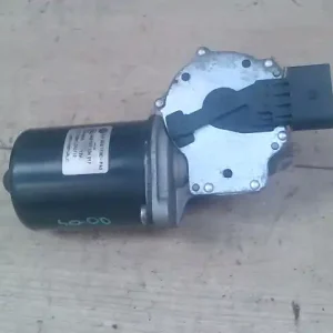 Legnépszerűbb SKODA OCTAVIA 00-04 Ablaktörlő motor első bontott alkatrész