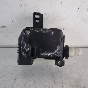 Szuper ajánlat SKODA OCTAVIA 97-00 Csomagtérajtó központi zár motor bontott alkatrész