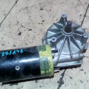 Alacsony ár steyr 9S14 Ablaktörlő motor első bontott alkatrész