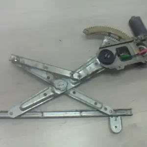 Végkiárusítás SUBARU IMPREZA Jobb első ablakemelő szerkezet elektromos 5 ajtósbontott alkatrész