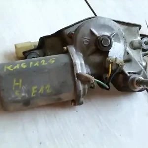 Ne maradj le SUBARU LIBERO Ablaktörlő motor hátsó bontott alkatrész