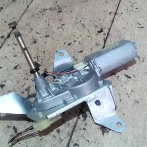 Azonnali szállítás SUZUKI Baleno 1998.09.01-2002.12.31 Ablaktörlő motor hátsó kombi bontott alkatrész