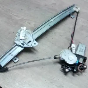 Szuper ajánlat SUZUKI LIANA Jobb első ablakemelő szerkezet elektromos bontott alkatrész